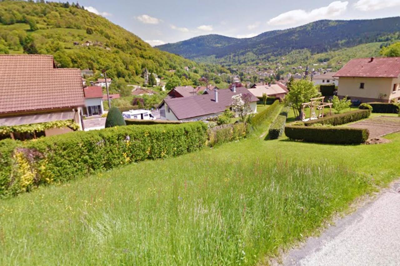 Appartement Cosy A Cornimont 30 M² Avec Terrasse Et Vue Montagne Exterior foto